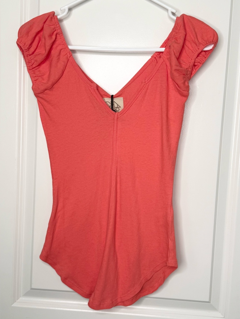Chaser Womens Small Coral Ruched Cap Sleeve V Neck Top NWT Stretch Y2K Boho